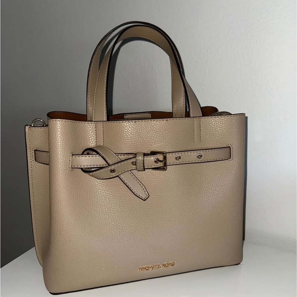 Michael Kors Beige Leather Tote